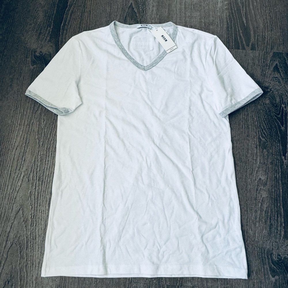 MSGM**White V-Neck Men’s T-Shirt***Med. $181 - Picture 3 of 4